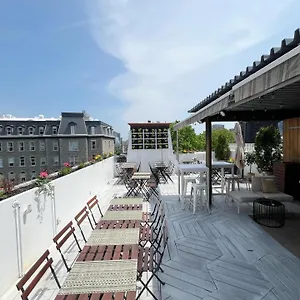 Du Plateau Albergue