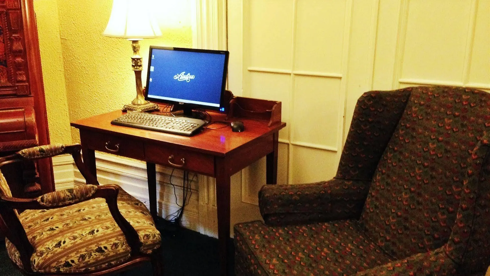 Ambrose House & Cafe - Self Check-In Guesthouse Montréal Kanada